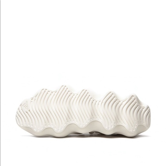 YEEZY 450 cloud ☁️ - Picture 4 of 12